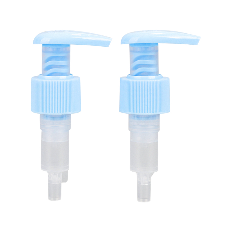 Modrá průhledná plastová láhev s čerpadlem